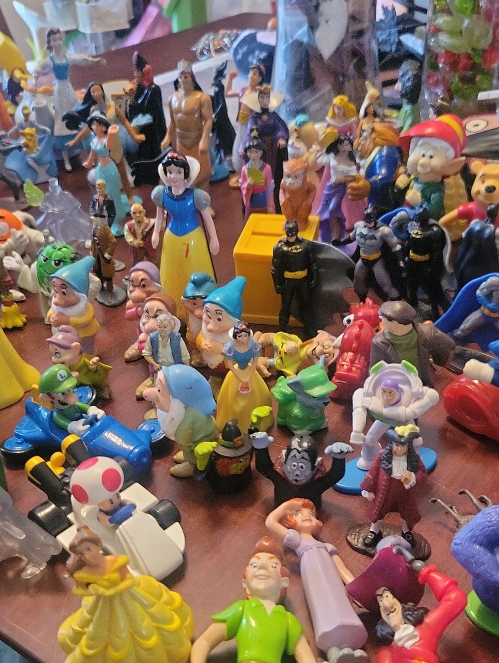 Vintage Figurines Disney